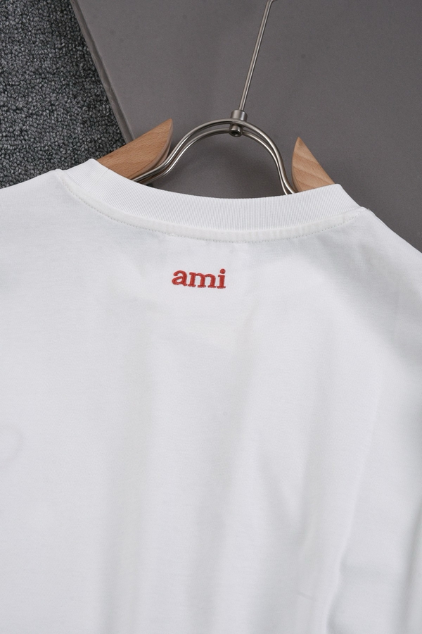 ブランドTシャツ全体デザイン